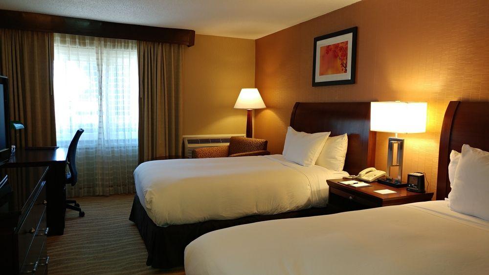 Delta Hotels By Marriott Burlington Kültér fotó