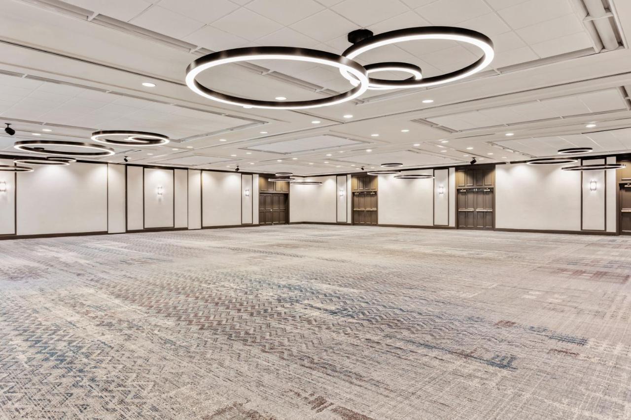 Delta Hotels By Marriott Burlington Kültér fotó