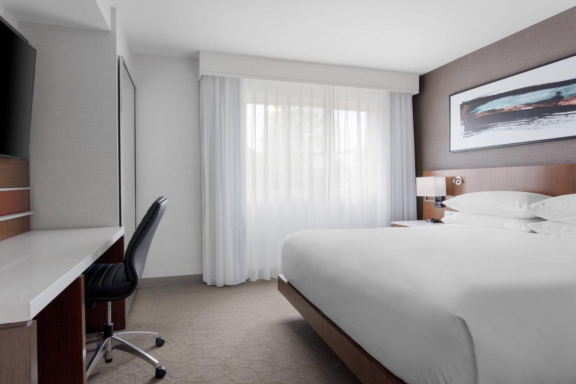 Delta Hotels By Marriott Burlington Kültér fotó