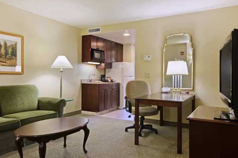 Delta Hotels By Marriott Burlington Szoba fotó